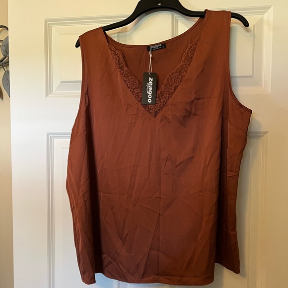 NEW! Amazon Women’s Satin Silk Tank Top with Lace Trim - Picture 2 of 5